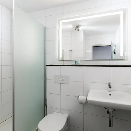 فندق Centre By Ihg آيندهوفن