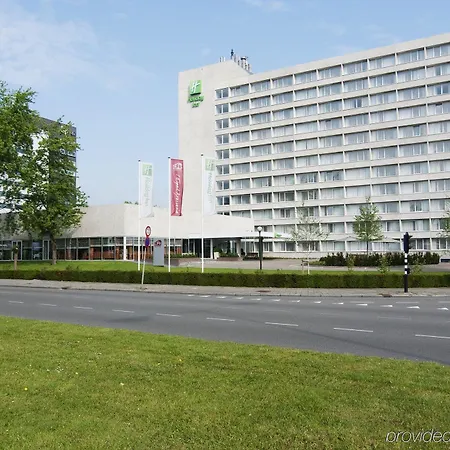 Centre By Ihg