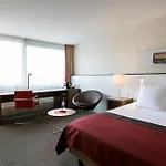 Centre By Ihg Hotel 4*