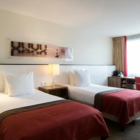 Centre By Ihg מלון