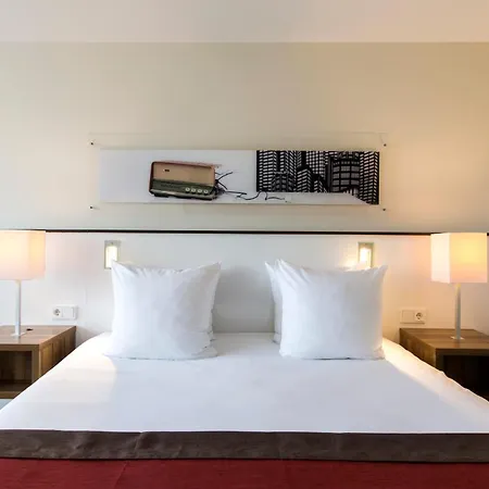Centre By Ihg מלון איינדהובן