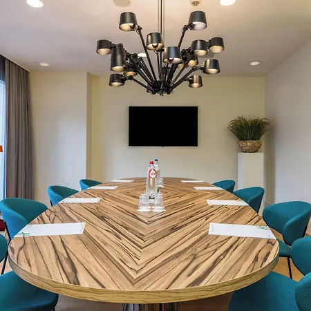 Centre By Ihg מלון איינדהובן