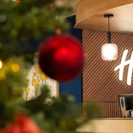 Centre, An Ihg 4*