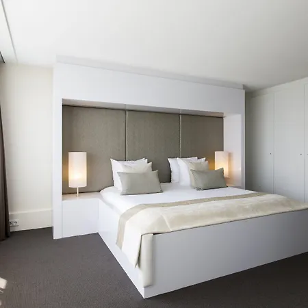 Centre, An Ihg Hotel 4*