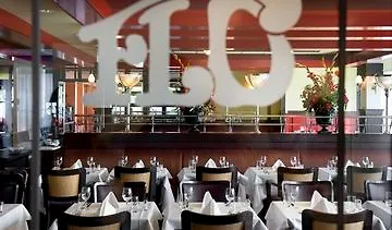 Centre By Ihg Hotel