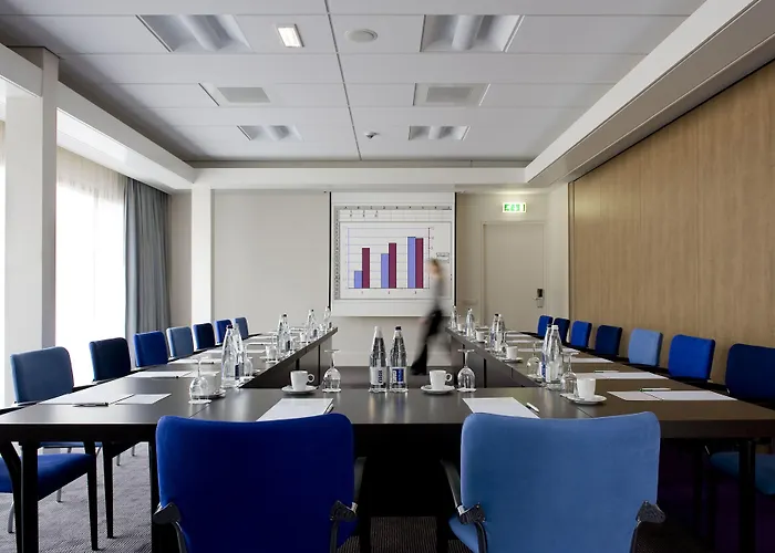 Centre By Ihg Eindhoven