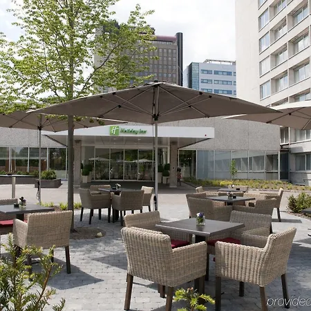Centre By Ihg Hotel