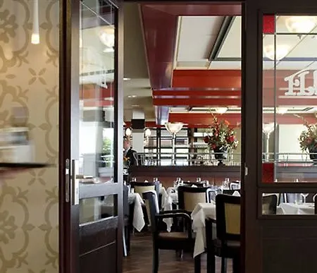 Centre By Ihg Hotel 4*