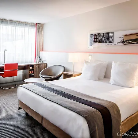 Hotel Centre By Ihg 4*
